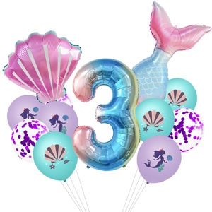 Set dettagliato di palloncini a tema sirena con numero 3, conchiglia e coda in alluminio