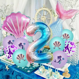 Set festa sirena 2 anni con palloncino numero sfumato e palloncini a conchiglia