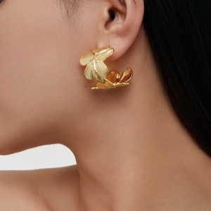Boucles D'oreilles Fleur Géante Cuivre Plaqué Or 18K Pétales Texturés 3D Élégant Vintage Style Palais Pour Femme Bijoux