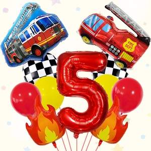 Set di palloncini per 5 anni a tema vigili del fuoco con fiamme e numero cinque