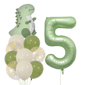 Détail du kit ballons dinosaure et chiffre 5 vert sauge pour fête d'anniversaire garçon
