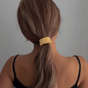Anneau de cheveux plissé doré en alliage pour queue de cheval haute élastique pour femmes