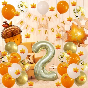 Kit décoration 2ème anniversaire thème automne avec ballons et bannière feuille érable