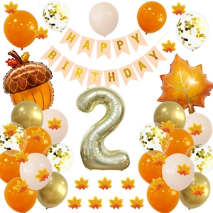 Kit déco 2ème anniversaire thème automne avec ballons érable et bannière d'anniversaire