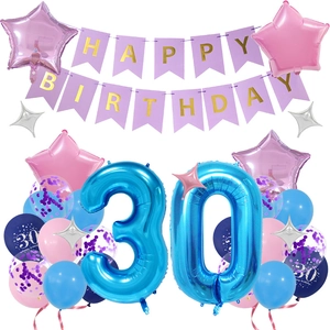 Kit déco 30e anniversaire avec bannière violette et ballons chiffre 30 bleus