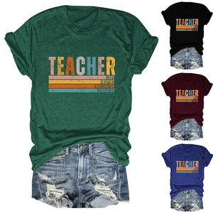 Détails des T-shirts Teacher Love Inspire avec quatre couleurs et imprimé rétro à rayures