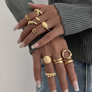 10Pcs Geometric Alloy Ring Set For Women Hip Hop Irregular Heart Twist Minimalist Finger Rings Fashion Jewelry Gift