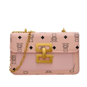 Sac à bandoulière rose en cuir PU avec motifs d'ours, chaîne et boucle dorée