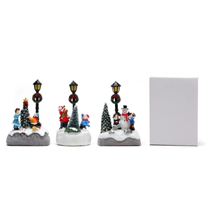 Three-piece glowing resin Christmas miniature set with street lamps, snowmen and gift box