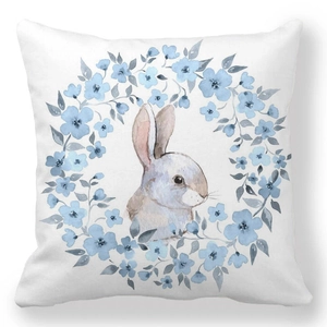 Housse de coussin lapin de Pâques avec couronne de fleurs aquarelle sur fond blanc