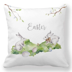 Détail de la housse de coussin en peau de pêche avec motif de lapin et œufs de Pâques
