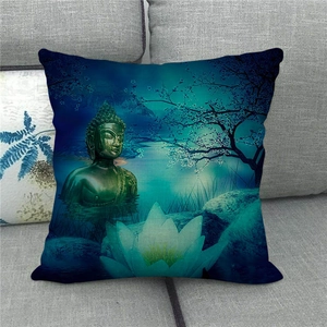 Détail de housse de coussin en lin avec bouddha Amitabha et motif de fleur de lotus zen