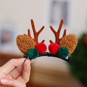 Barrettes bois de renne de Noël avec oreilles en peluche et pompons festifs colorés