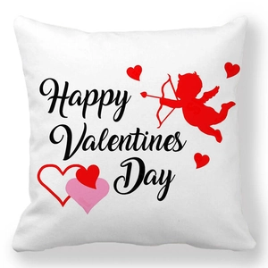Détail de la taie d'oreiller Happy Valentines Day avec Cupidon et graphismes de cœurs