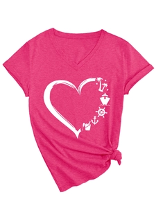 Detail of hot pink V-neck T-shirt with palm tree heart print and stylish side knot