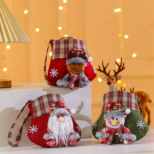 3D Christmas Gift Bags Felt Plaid Handle Santa Snowman Reindeer Candy Pouch Festive Holiday Treat Tote Ornament