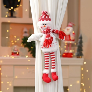 Embrasse de rideau bonhomme de neige de Noël avec longues jambes tricotées et bonnet