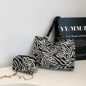 Women Fashion Animal Print Tote Bag Set Large Leopard Zebra Stripe Shoulder Bag With Small Chain Pouch Suede Handbag 2 Piece
