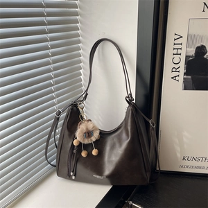 Women Retro Large Capacity PU Leather Shoulder Bag Casual Commuter Hobo Crossbody Bag With Tassel And Plush Charm