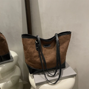 Retro large tote bag with quilted diamond pattern and contrast leather stitching