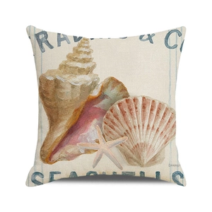 Housse de coussin à motif marin avec escargots de mer et étoiles de mer sur lin beige