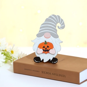 Décoration de table Halloween en bois, gnome avec chapeau rayé et citrouille