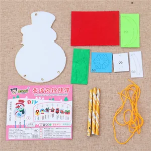 DIY kerst sneeuwpop windgong set met vilt, metalen buizen en ophangkoord voor kinderen
