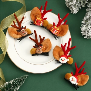 Weihnachts Rentier Geweih Haarklammern Set für Kinder mit Nikolaus und Plüschkugeln