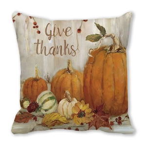 Détail du lettrage Give Thanks et motif citrouille aquarelle sur taie d'oreiller automne