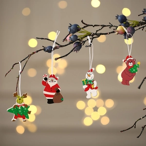 Ornements De Sapin De Noël En Bois Dessin Animé Père Noël Bonhomme De Neige Renne Ours Bois Peint Décoration Festive À Suspendre