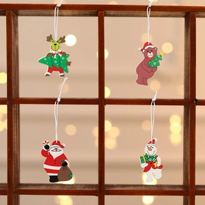 Lot de 4 ornements de Noël en bois avec Père Noël, Renne, Bonhomme de neige et Ours