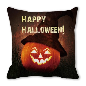 Housse de coussin Halloween avec citrouille lumineuse, chapeau de sorcier et chauves-souris