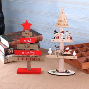 Wooden Santa and reindeer sleigh table ornaments for festive Christmas desk decor