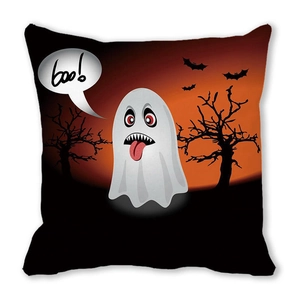 Detailansicht Halloween Kissenhülle mit Geist und Kürbis Motiv aus Pfirsichhaut Stoff