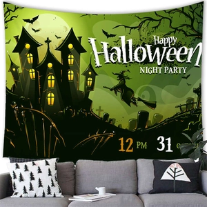 Arazzo di Halloween con castello stregato, strega e pipistrelli sulla parete