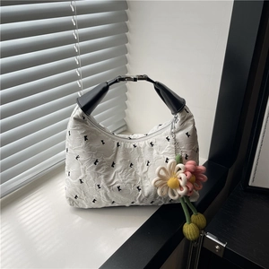 Borsa a Spalla da Donna con Texture a Bolle Piegrettata Motivo a Fiocco Pendente a Fiore in Maglia Borsa a Tracolla in PU Pelle