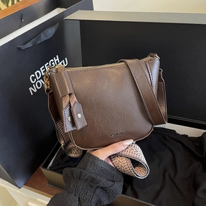 Retro Damen PU Leder Umhängetasche Minimalistisch Einfarbig Umhängetasche Mit Breitem Webband Mode Unterarmtasche