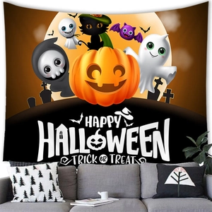 Tenture murale d'Halloween avec citrouille, fantôme et chat noir dans un salon moderne
