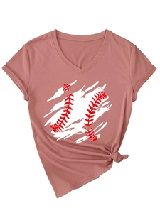 Detail of dusty rose V-neck t-shirt with baseball stitching print and stylish side knot