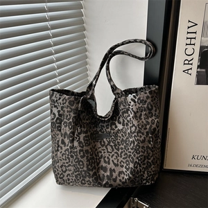 Large capacity canvas tote bag with leopard print and double shoulder straps for women