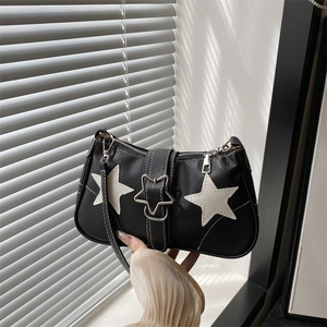 Damen Y2K Stern-Patch PU Leder Umhängetasche Vintage Unterarmtasche Mit Metallschnalle Chic Streetwear Baguette Bag