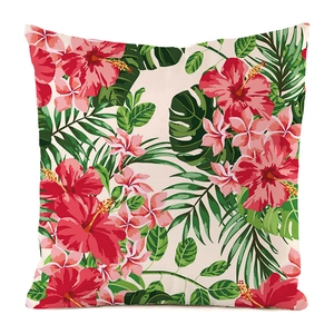 Detailansicht quadratischer Kissenbezug aus Kunstseide mit Hibiskus und tropischen Blättern