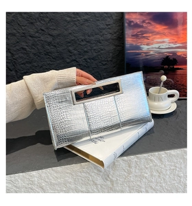Silver crocodile texture evening clutch bag with rectangular metal handle for women