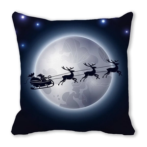 Fodera per cuscino natalizio con sagoma di Babbo Natale su slitta e renne sotto la luna