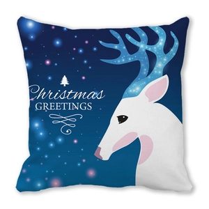 Kerst kussenhoes met rendiermotief en gloeiend gewei op een sterrenhemel achtergrond