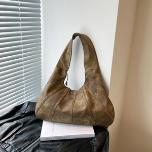 Vintage Large Capacity Hobo Shoulder Bag For Women PU Leather Minimalist Stitched Fashion Commuting Underarm Tote Bag