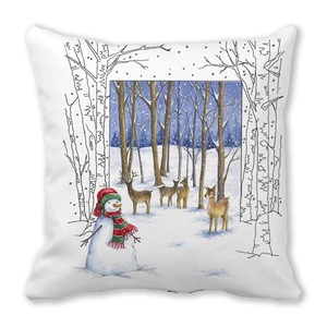 Détail d'une housse de coussin de Noël avec motifs aquarelle de bonhomme de neige et renne