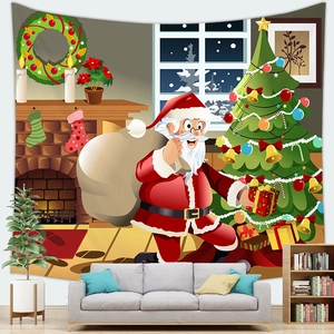 Detail van de Kerstman bij de haard en de kerstboom op een groot wandtapijt in huis