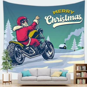 Kerst wandkleed met de Kerstman op een motor boven een bank in een moderne woonkamer