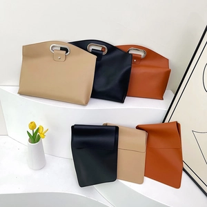 Ensemble de sacs business avec cabas chic et pochette enveloppe en plusieurs coloris
